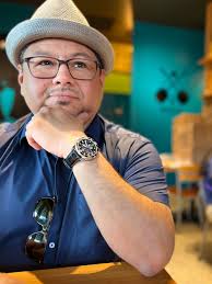 Congratulations to Palestinian photographer Saher Alghorra, the winner of  the 15th edition of the ICRC Humanitarian Visa d'or Award for his powerful  reporting from the Gaza Strip.