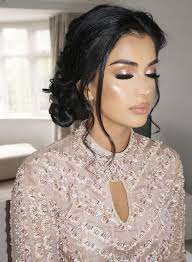 Today's party makeup look 🎀 Booking now 26/27