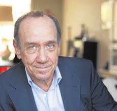 Protest van Vrienden tegen bezuinigingen podia