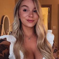 Shelby Stocker (@shelbystocker)