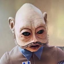 Dakota Lopez's Instagram, Twitter & Facebook