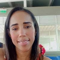 Cecilia Harvey's Instagram, Twitter & Facebook