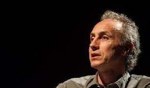 Jun 15, 2021 · dino giarrusso (m5s): Travaglio Con Battiato Il Re E Nudo La Regina Troia Globalist