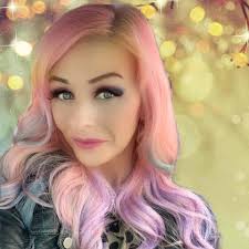 Ashli's $5 Bling-It-On Boutique