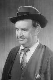 Reparto de Moon Over Montana (película 1946). Dirigida por Oliver Drake