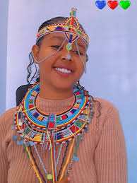 Shop Stunning Beaded Hat Accessories for Glamorous and Stylish Outfits