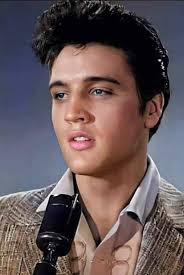 Elvis Presley 💛.