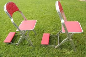 2 Vintage 1950 S Clarin Folding Metal Tufted Church Chairs Detactable Kneelers Vintage 1950s Chair Tufted
