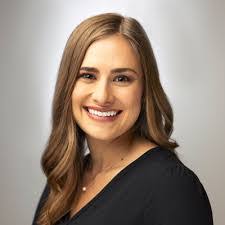 Kerry Alvarez's Instagram, Twitter & Facebook