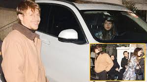 26 mayıs 1995 yılında i̇stanbul'da doğan burak yörük, kariyerine 2002'de çocuk oyuncu olarak başladı. Oyuncu Burak Yoruk Bu Bana Zarar Verir