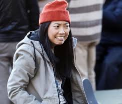 In ocean's 8 , a team of criminals (and wannabe criminals) band together to steal an ridiculously valuable diamond necklace during the met gala, requiring a plan so complex and logistically absurd that it's that. Ocean S 8 Daily On Twitter Awkwafina As Constance