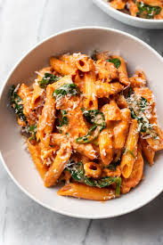 In this creamy tomato crab pasta recipe, greek yogurt replaces the heavy cream yet yields a rich creamy sauce. Tomato Spinach Chicken Pasta Salt Lavender