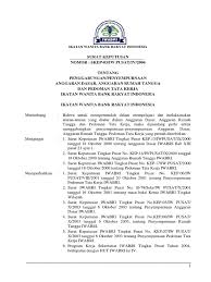 Ya, bahan brokat sangatlah identik sekali dengan baju kebaya. Iwabri Bri Revisi