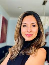 Mona Daniels's Instagram, Twitter & Facebook