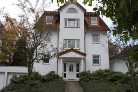 Jetzt günstige mietwohnungen in bad zum einen ist bad homburg eine kurstadt von internationalem ruf und zum anderen wohnen dort die gut situierten pendler, die in frankfurt arbeiten. 3 Zimmer Wohnung Zu Vermieten Valkenierstr 7 A 61350 Bad Homburg Bad Homburg Vor Der Hohe Mapio Net