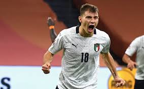 5 "gián điệp" hứa hẹn giúp Hà Lan đánh bại Italia tại Na...