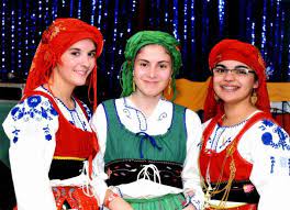 Groupe folklorique portugais flores de portugal anglet à brive la gaillarde 20 octobre 2013. Galerie Multimedia