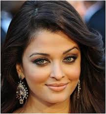 Nomina celebrità che possono eguagliare la bellezza di Adriana Lima :  r/VindictaRateCelebs