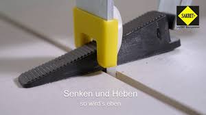 Hier finden sie weitere informationen: Grossformate Ohne Uberzahne Verlegen Sakret Fliesen Nivelliersystem Youtube