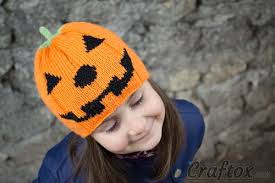 If you know how to cast on, how to knit and purl, definitely, this pattern is for you! Child S Pumpkin Hat Allfreeknitting Com