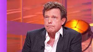 His birthday, what he did before fame, his family life, fun trivia facts, popularity rankings, and more. John De Mol Baalt Dat Hij Weer Heeft Gefaald Als Zenderbaas