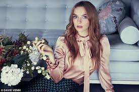 The 77th annual golden globe awards was held in beverly hills on jan. Interview With Doctor Foster Actress Jodie Comer Jodie Comer Actresses Girl