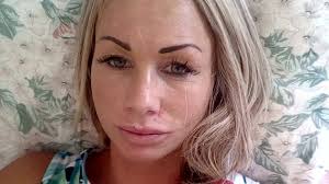 Salah satunya adalah mawar eva de jongh. Barbie Laat Vagina Verbouwen