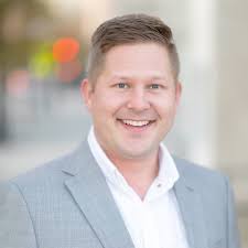 Andrew Dossey's Instagram, Twitter & Facebook