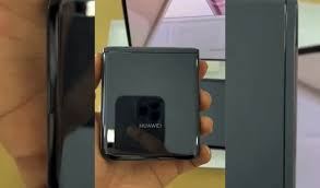 Huawei P50 Pocket live image leaked ...
