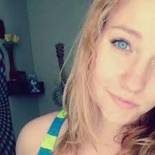 Jessica Midgley's Instagram, Twitter & Facebook