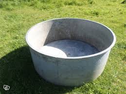 Bassin Abreuvoir Galvanise Abreuvoir Galvanise Abreuvoir Cheval