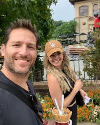 Bachelor's Juan Pablo Galavis Reunites With Ex Nikki Ferrell