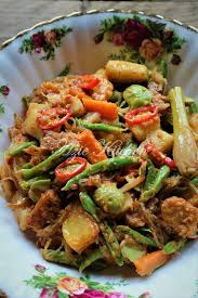 Potong kotak tempe dan tahu b. Sambal Goreng Jawa Yang Sedap Azie Kitchen