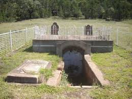 Hi its probably a long shot but wondering if anyone remembers my  grandmother Emily ? She is Felicia and John de Lepervanches mother and  lived at 99 Gibbons Street Narrabri. She passed