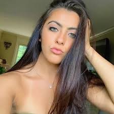 Marla Ray's Instagram, Twitter & Facebook