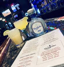 Their food is pretty good and they have great daily specials: Mwff Odhao7qum