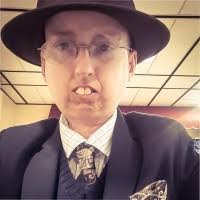 Derek Gipson's Instagram, Twitter & Facebook