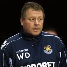 Paul Pender fought Sugar Ray Robinson twice and beat him twice, then walked  away from boxing while he was still