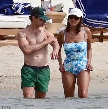 Joe Jonas' mystery woman REVEALED: Singer enjoys a beach date with divorced  actress in Greece as he moves