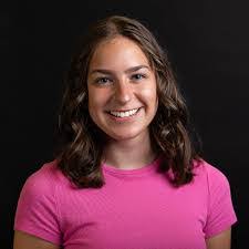 Lauren Scott's Instagram, Twitter & Facebook