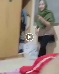 Keduanya acap kali memerankan pasangan kekasih, meski di dunia nyata hanya bersahabat. Mahasiswi Hijaber Cantik Kekinian Smile Hijab Komedi Romantis Peraturan Kelas Film Komedi Romantis