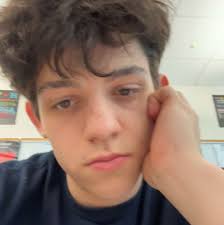 Hi my name is Eli Burrell and I am from Tolland Connecticut. I am committed  to Brandeis and majoring in Neuroscience