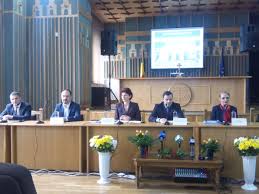 Acest site contine informatii despre pitesti,romania,judetul arges si altele./ JudecÄtorii CurÅ£ii De Apel Pitesti IngropaÅ£i Sub Dosare Ziarul Argesul EdiÅ£ia Online