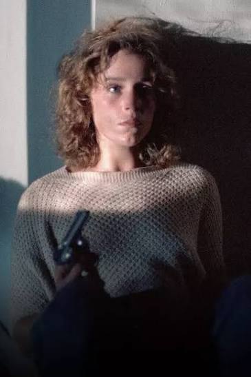 Watch Blood Simple Streaming Online | Hulu