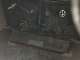 Side air damper rod stays cool to the touch. Kodiak Wood Burning Stove By Alaska Co Inc 1979 Cast Iron Great Condition 495 00 Picclick