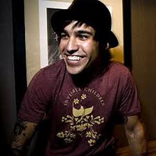 So Pete Wentz على X: "Who Is Kyle Dee? American Idol Season 11 Contestant  Background Info (Wetpaint) http://t.co/goHeE0i2"