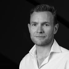 This day 4 years ago I quit my job as a lawyer at Linklaters.