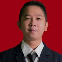 10+ "Eric Sm" profiles