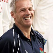 Everything's coming up Red Roses for Moores the merrier