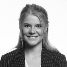 I am delighted to share that I have formally accepted my offer to join the  Knight Frank Graduate Scheme in September 2022.